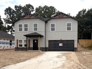 Building Photo - 939 Holstein Ln