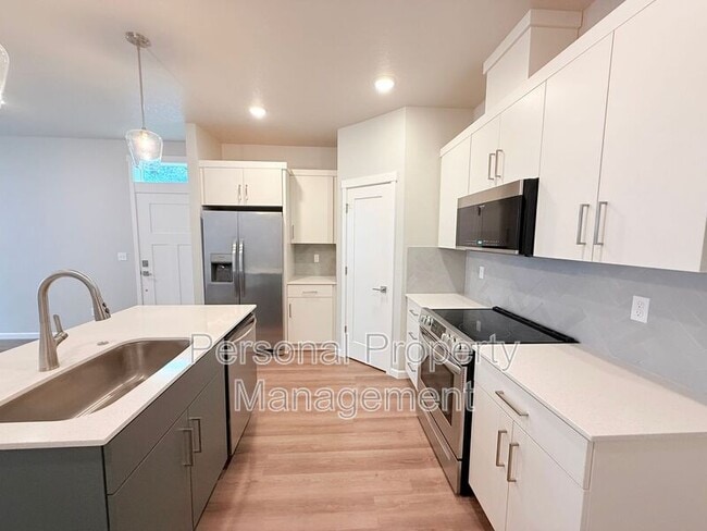 Foto del edificio - 16336 NE 21st St