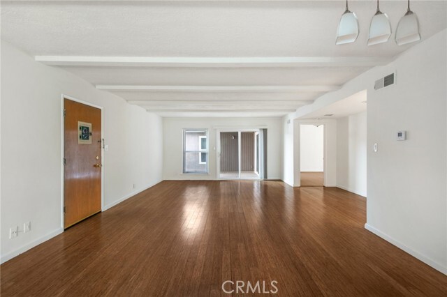 Foto del edificio - 277 E 16th St