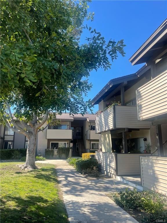 Building Photo - 6351 Riverside Dr