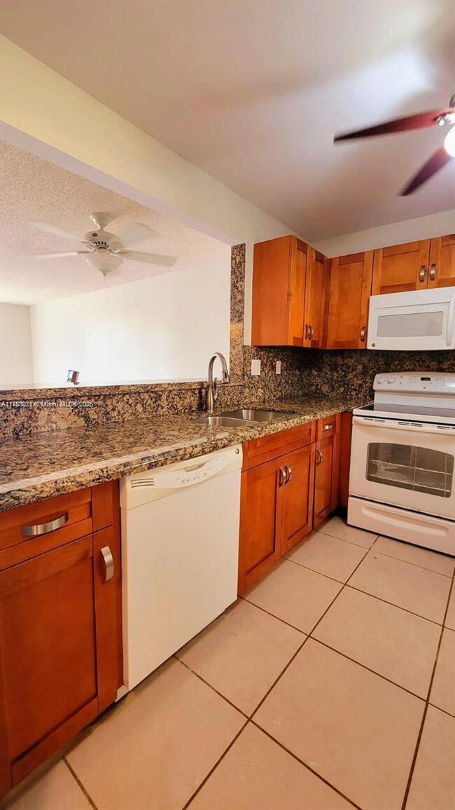 Building Photo - 406 NW 68th Ave