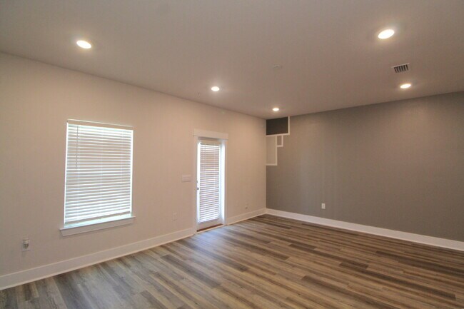 Foto del edificio - Nature Creek 3BD Townhome w/ Garage, Pool ...