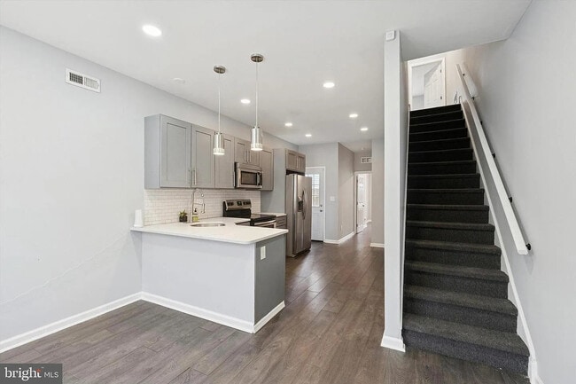 Building Photo - 2202 N Bouvier St