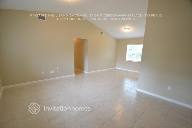 Foto del edificio - 1648 Raymore St NW