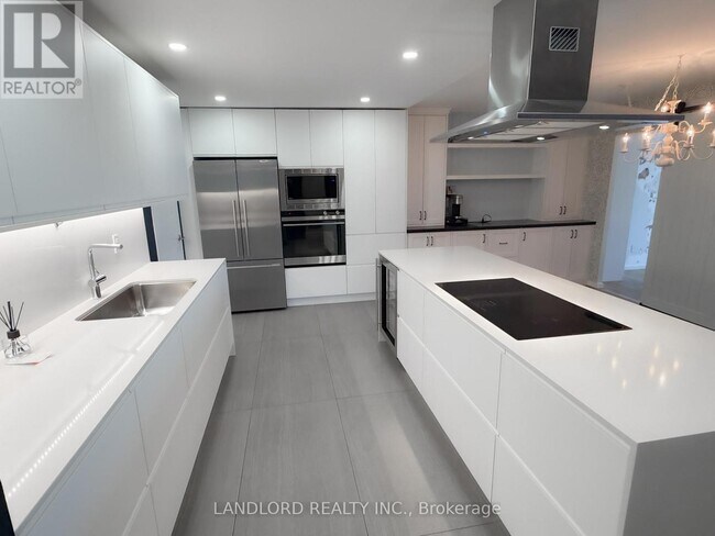 Photo du bâtiment - 30 Wellington St E