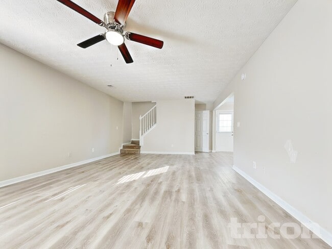 Foto del edificio - 1681 Riverchase Cir NE