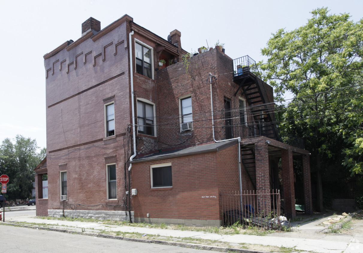 Building Photo - 5171-5173 Penn Ave