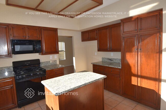 Foto del edificio - 10334 Tributary Dr