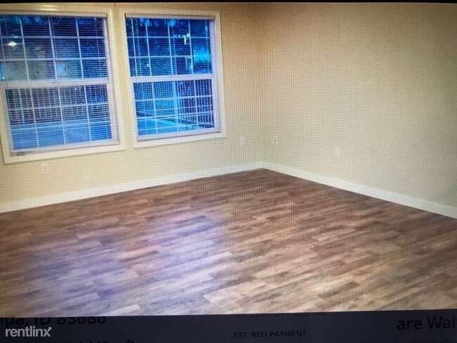 Building Photo - 2 br, 2.5 bath Townhome - 1816 S Juniper St