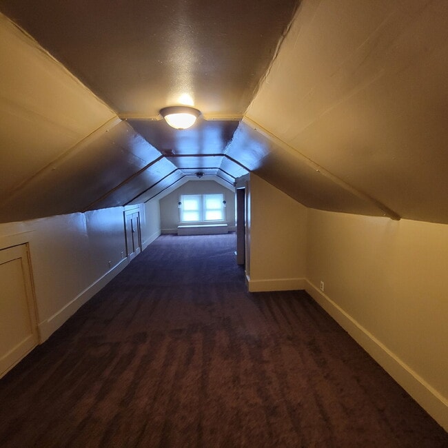 Photo - Beautiful 3 Bedroom Apartment