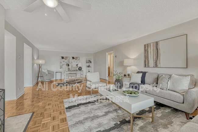 Photo - 4800 E Hale Pkwy Apartment