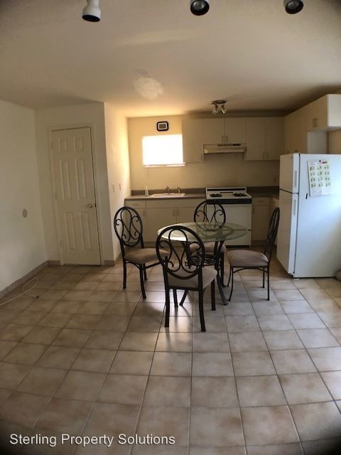 Foto del edificio - 4 br, 3 bath House - 291 Sherman Ave