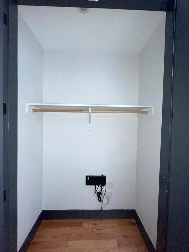 Foto del edificio - 568-572 Communipaw Ave