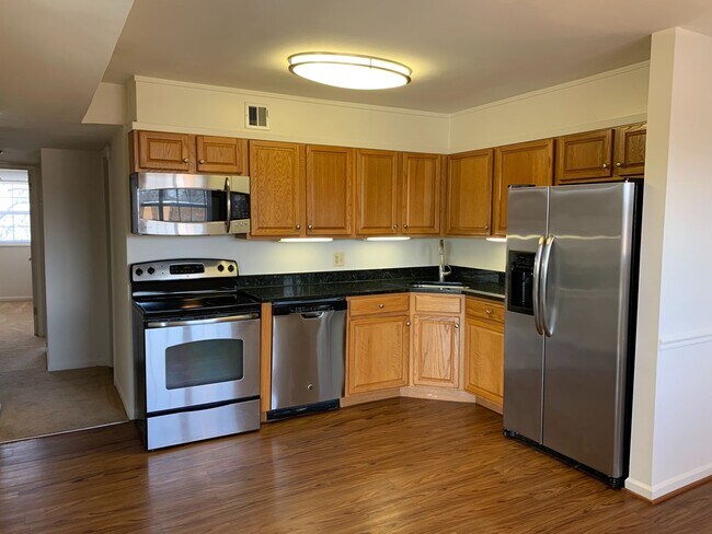 Interior Photo - Randolph Square