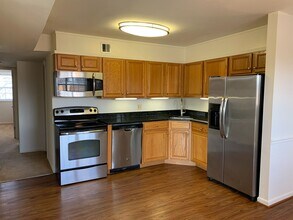Interior Photo - Randolph Square
