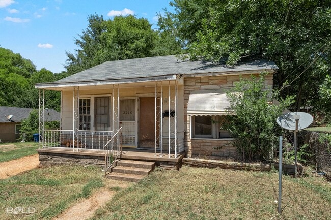 Building Photo - 3410 Jackson St