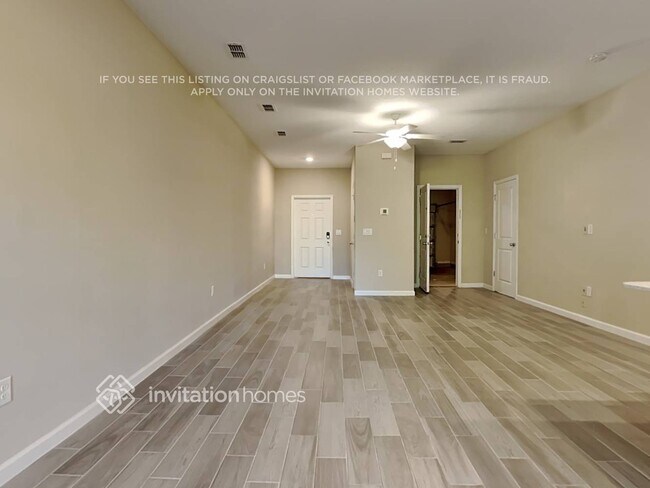 Foto del edificio - 1317 Grassland Ave