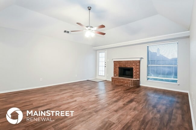 Foto del edificio - 1320 Greenfield Dr