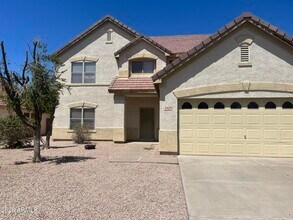 Building Photo - 2430 E County Down Dr