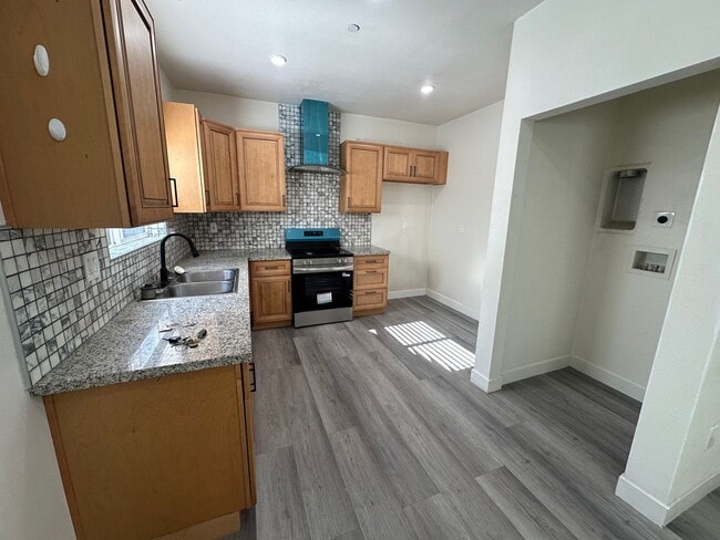 Photo - 115 W 86th Pl Apartment