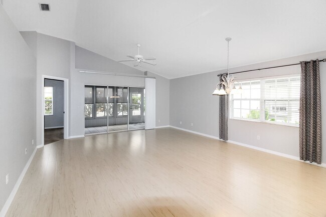 Foto del edificio - Palm Villas Annual Home for Rent