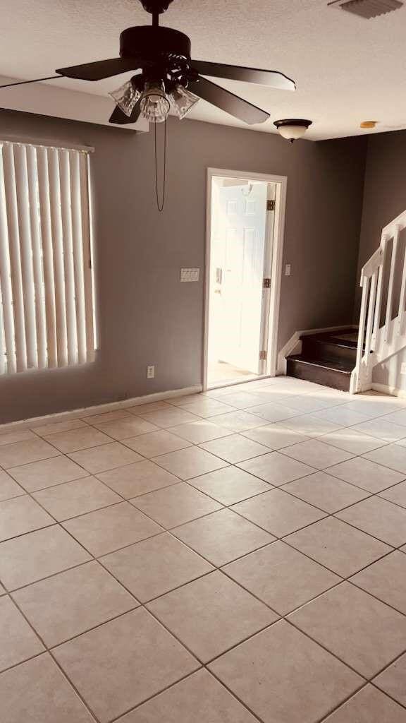 Foto del edificio - 4735 SW 14th St