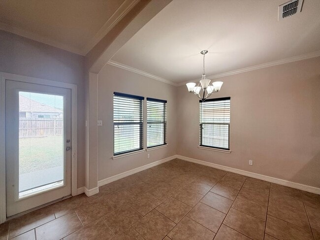 Building Photo - 4308 Bratton