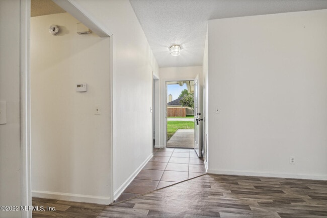 Building Photo - 11482 Delegate Ct