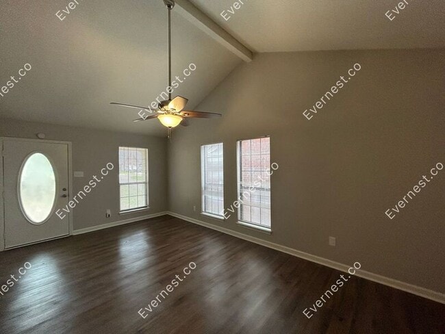 Building Photo - 6832 Maury Dr