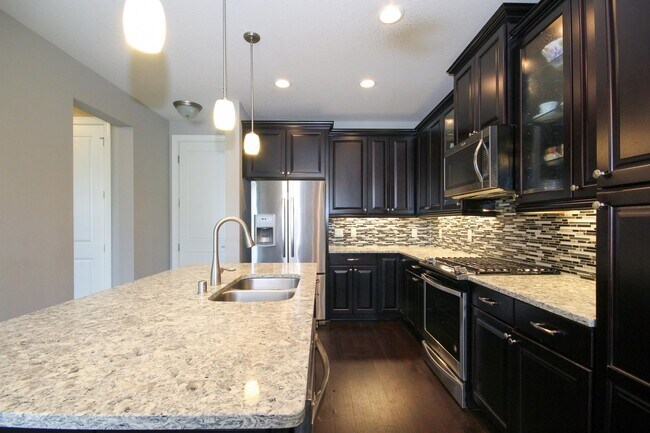 Building Photo - 18170 Glassfern Ln