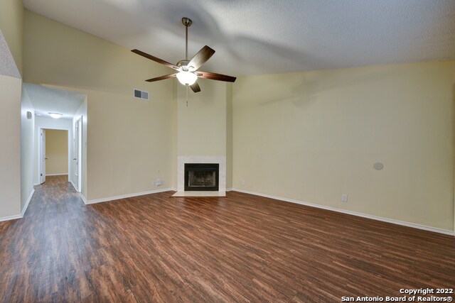 Building Photo - 9851 Ardash Ln