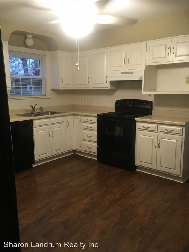 Building Photo - 3 br, 1.5 bath House - 6709 Fegenbush Lane