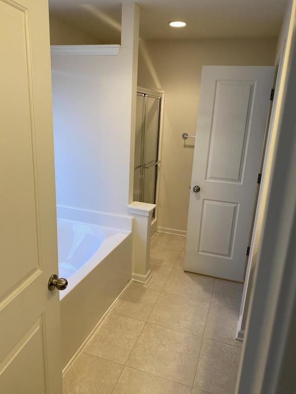 Building Photo - 587 Kimpton Drive