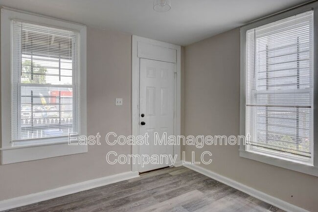 Foto del edificio - 124 S Carey St