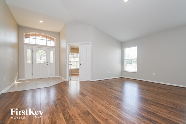 Building Photo - 30517 Treyburn Loop