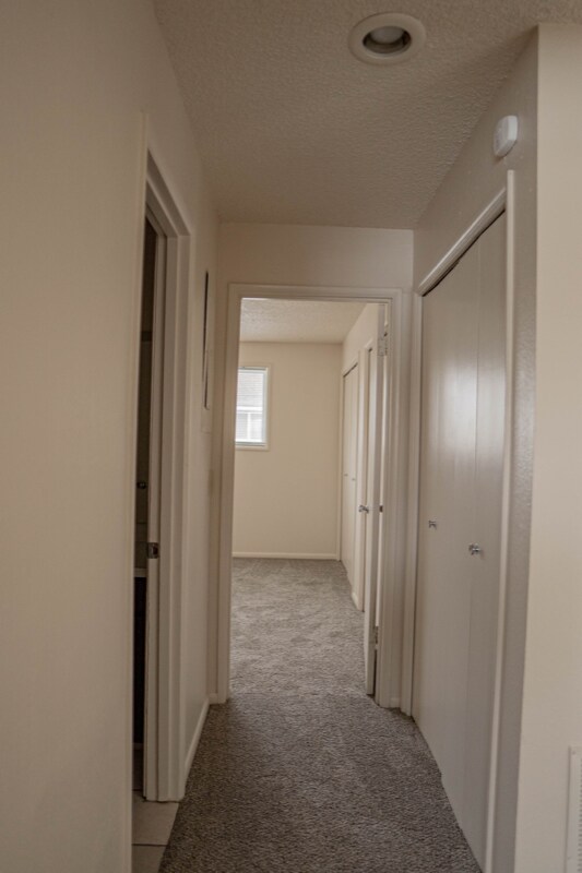 Foto del edificio - 627 N Tweedt St