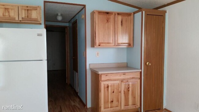 Building Photo - 3 br, 2 bath Mobile Home - 426 Sharron Ln