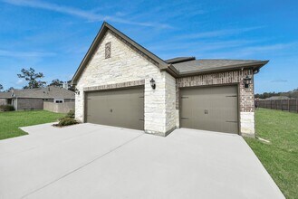 Building Photo - 16735 Rockwall St