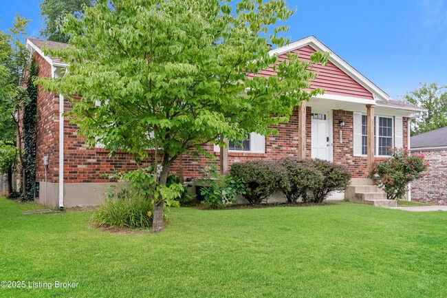 Foto del edificio - 8204 Rochelle Rd