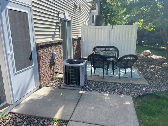 Shaded Patio off Dining room - 18360 Lafayette Way