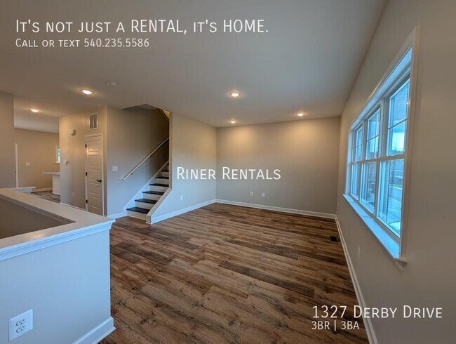 Building Photo - 1327 Derby Dr
