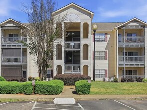 Building Photo - 131 Wexford Dr