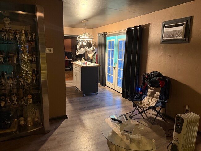 Foto del edificio - 57661 Aberdeen Dr