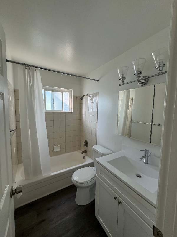 Photo - 4800 Daisy St Apartment