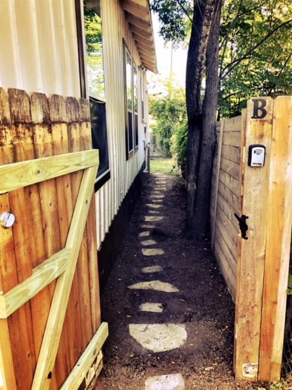 Foto del edificio - 1907 College Row