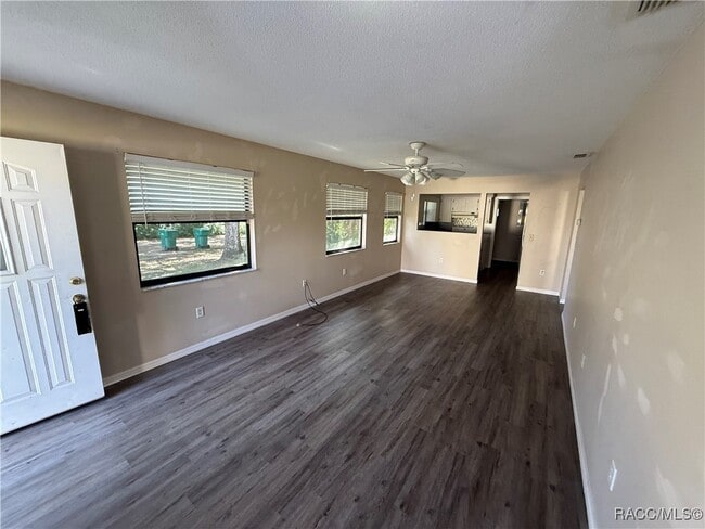 Building Photo - 227 Davidson Ave