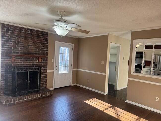 Foto del edificio - 107 Plantation Blvd