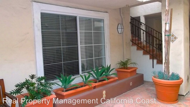 Building Photo - 7110 La Tijera Blvd