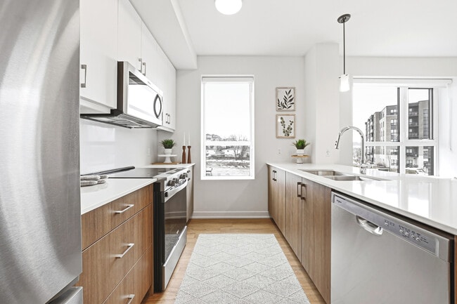 Building Photo - Aspen Rentals