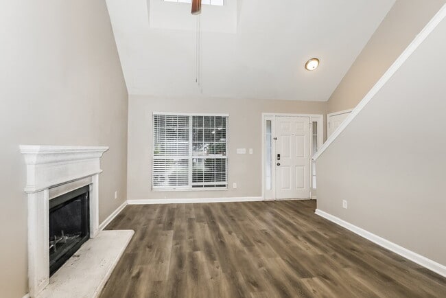 Building Photo - 4509 Ravenwood Pl